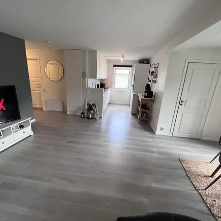 Bolig Med 3 Soverom Og Hage Apartment *